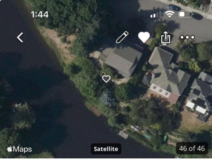 Bothell River House Экстерьер фото
