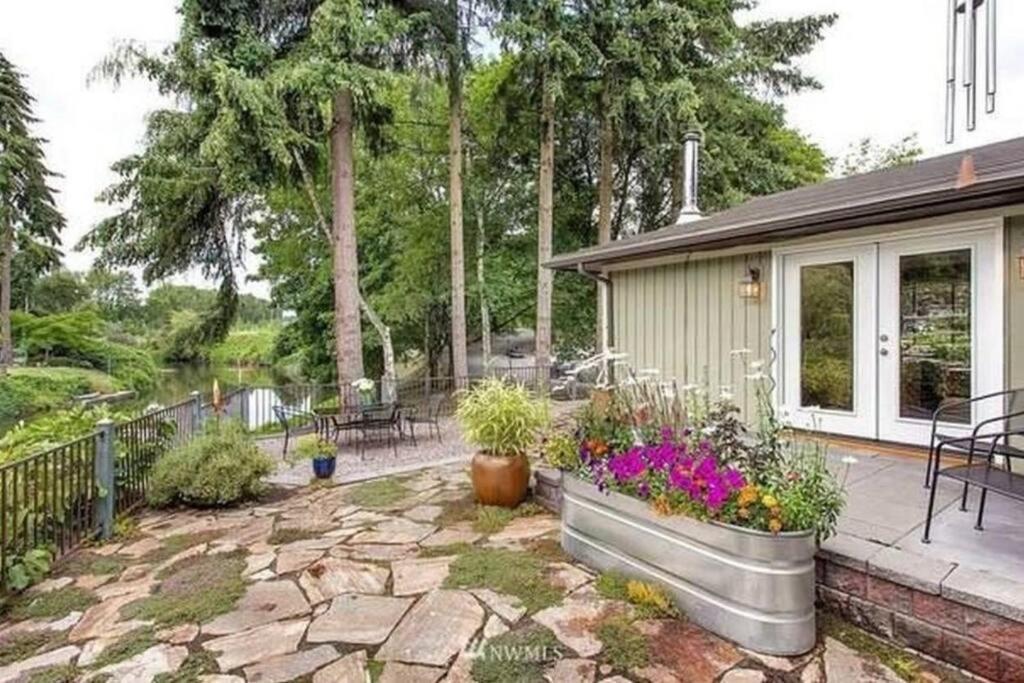 Bothell River House Экстерьер фото